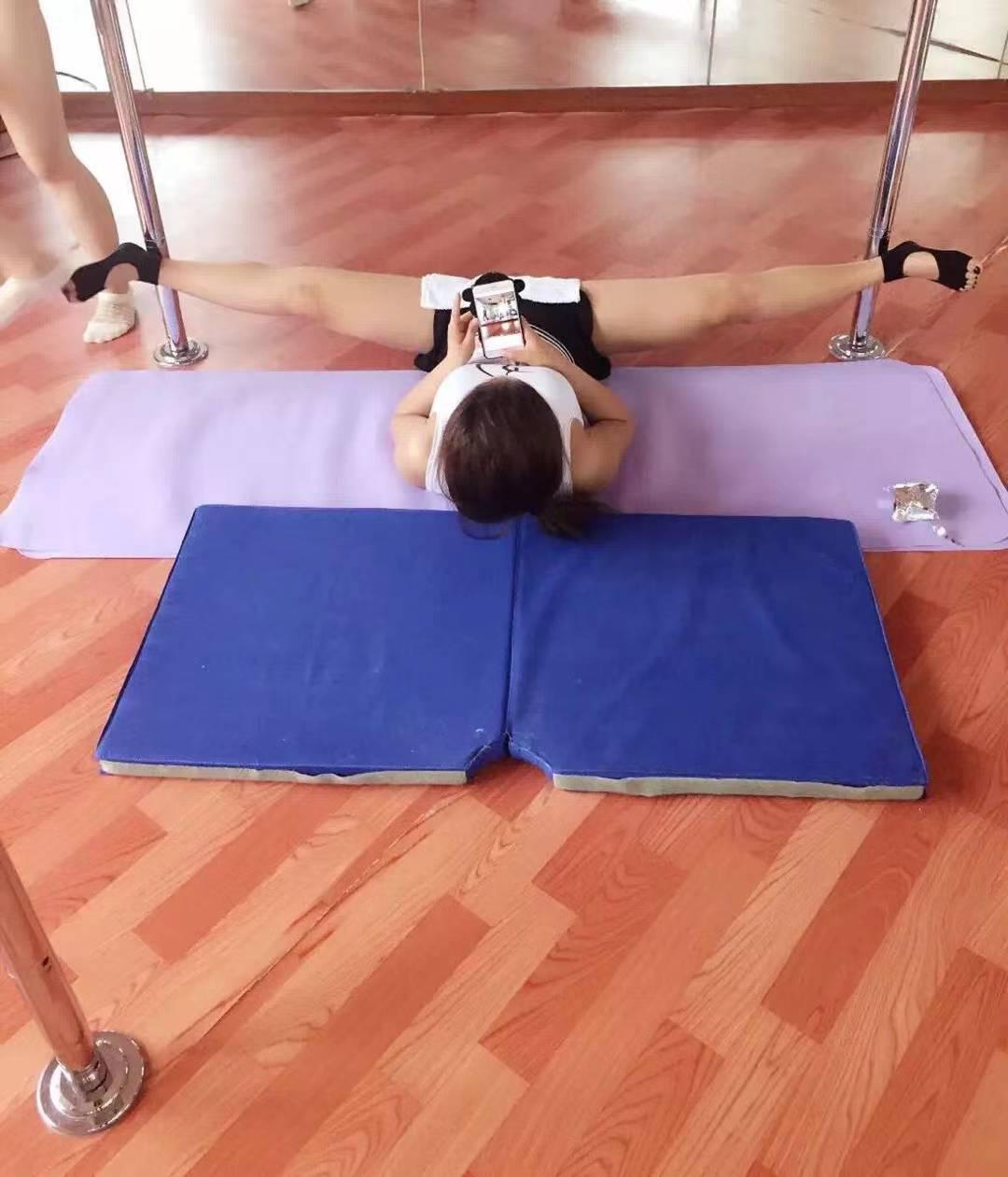 体验越秀蜜桃 微胖极品 舌功了得